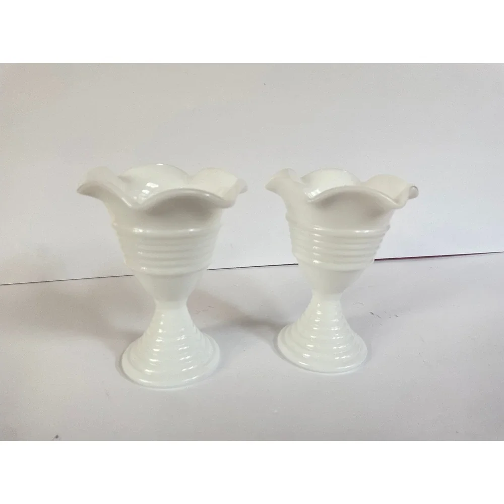 Vintage Milk Glass Bud Vases‎ Ruffled Rim Ribbed Pedestal Ice Cream Dessert Dish